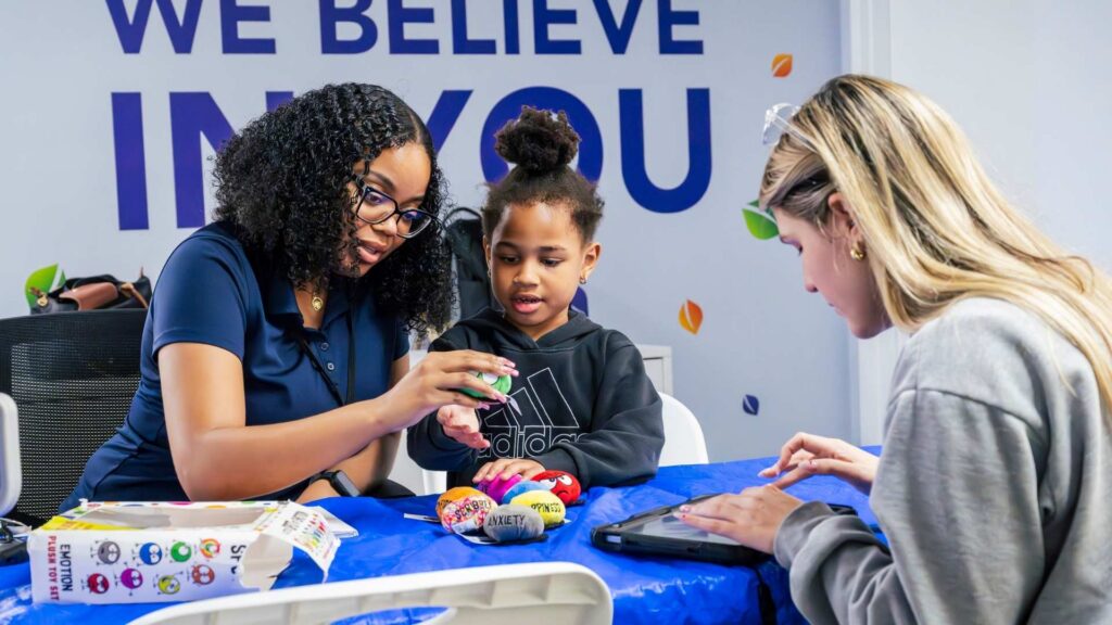 autism signs in toddlers and ABA therapy in Washington